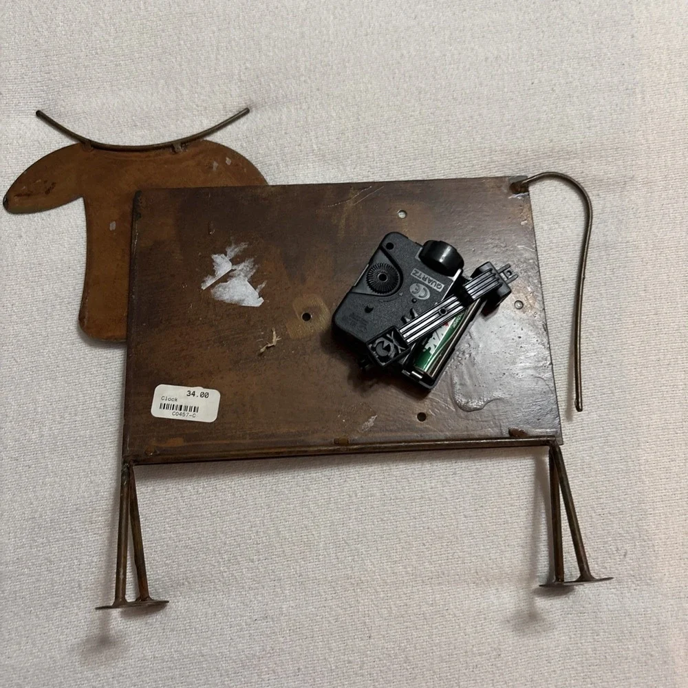 Artisan Designed Metal Cow Shaped Novelty Turquoise‎ Shelf  Clock  Works